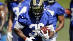 rantsports-nfl/thomas-rams-injury-concerns-opener