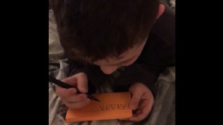 Little Boy Learns How to Spell Bananas Thanks to Gwen Stefani's 'Hollaback Girl'