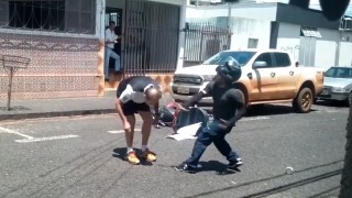 Road Rage Incident Ends With Guy Getting Smashed Over the Head With a Hammer