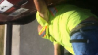 Dude Gets Knocked Out After Buying Stolen iPhone Thanks to 'Find My iPhone' App